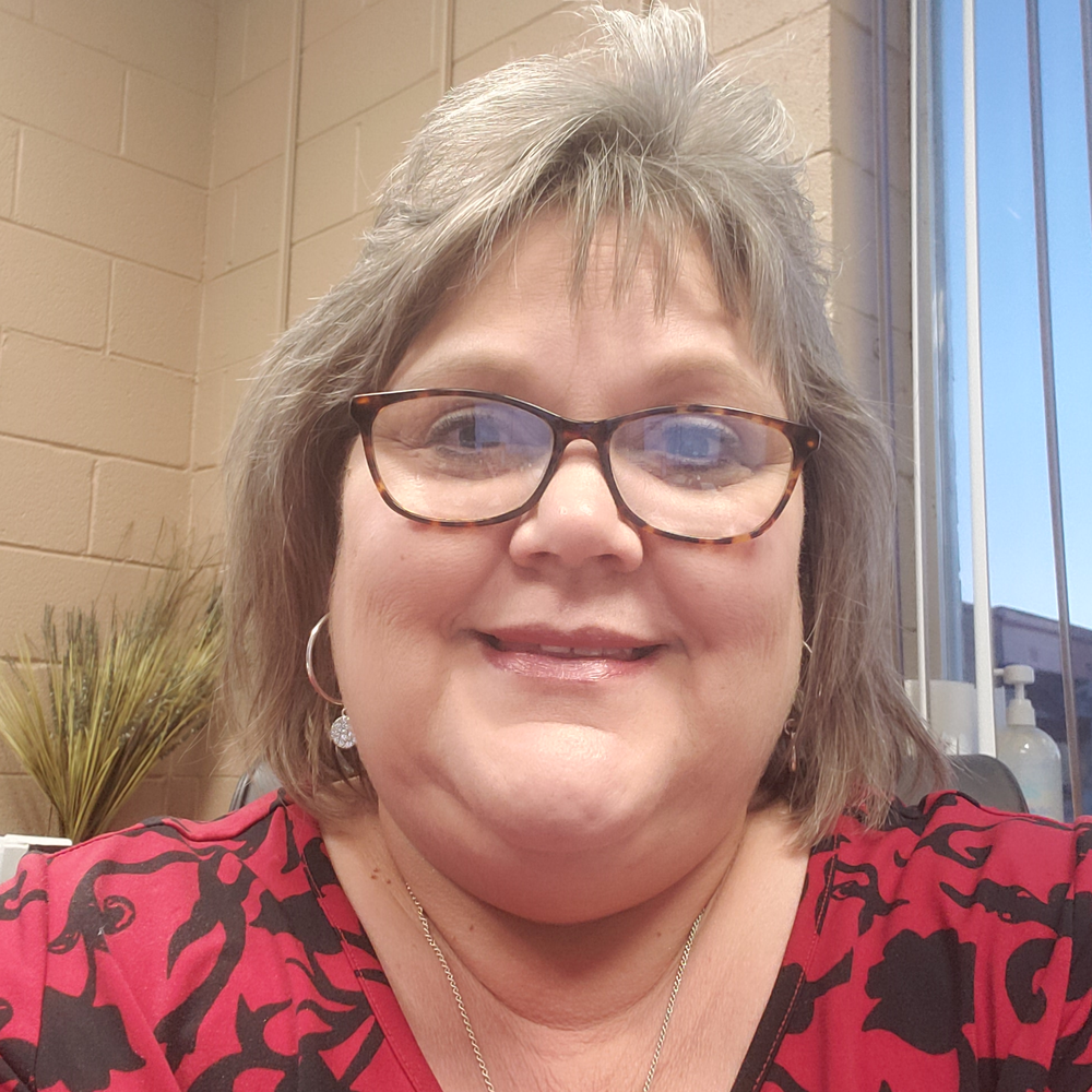 Izard County Assessor, Tammy Sanders